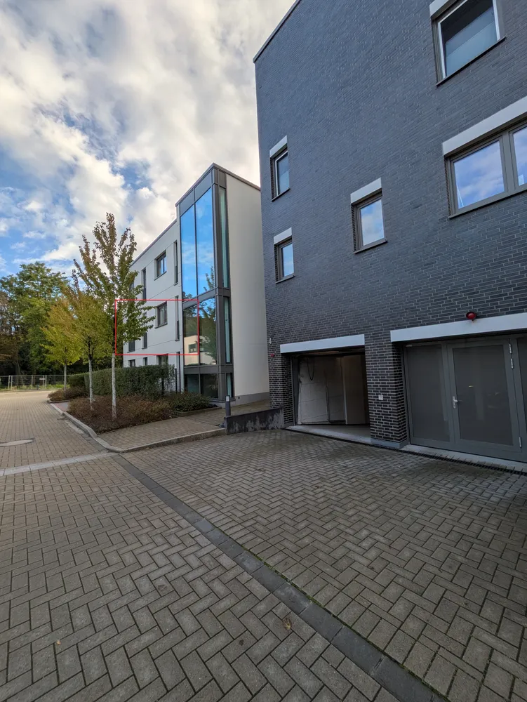 3 Zimmer Wohnung mit 105 m² in Neuss – Bild 2