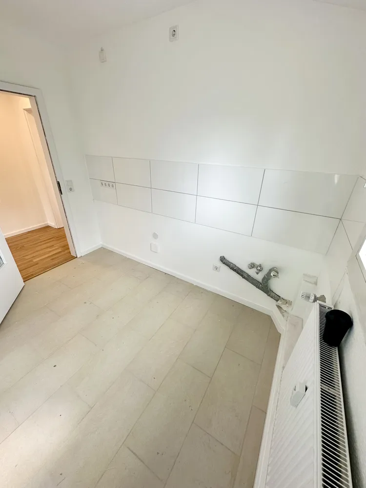 4 Zimmer Wohnung mit 66 m² in Leverkusen – Bild 9