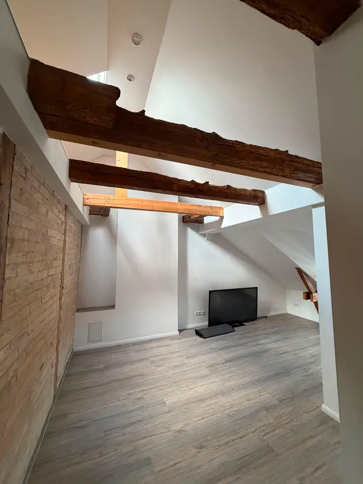 5 Zimmer Wohnung mit 100 m² in Braunschweig – Bild 2