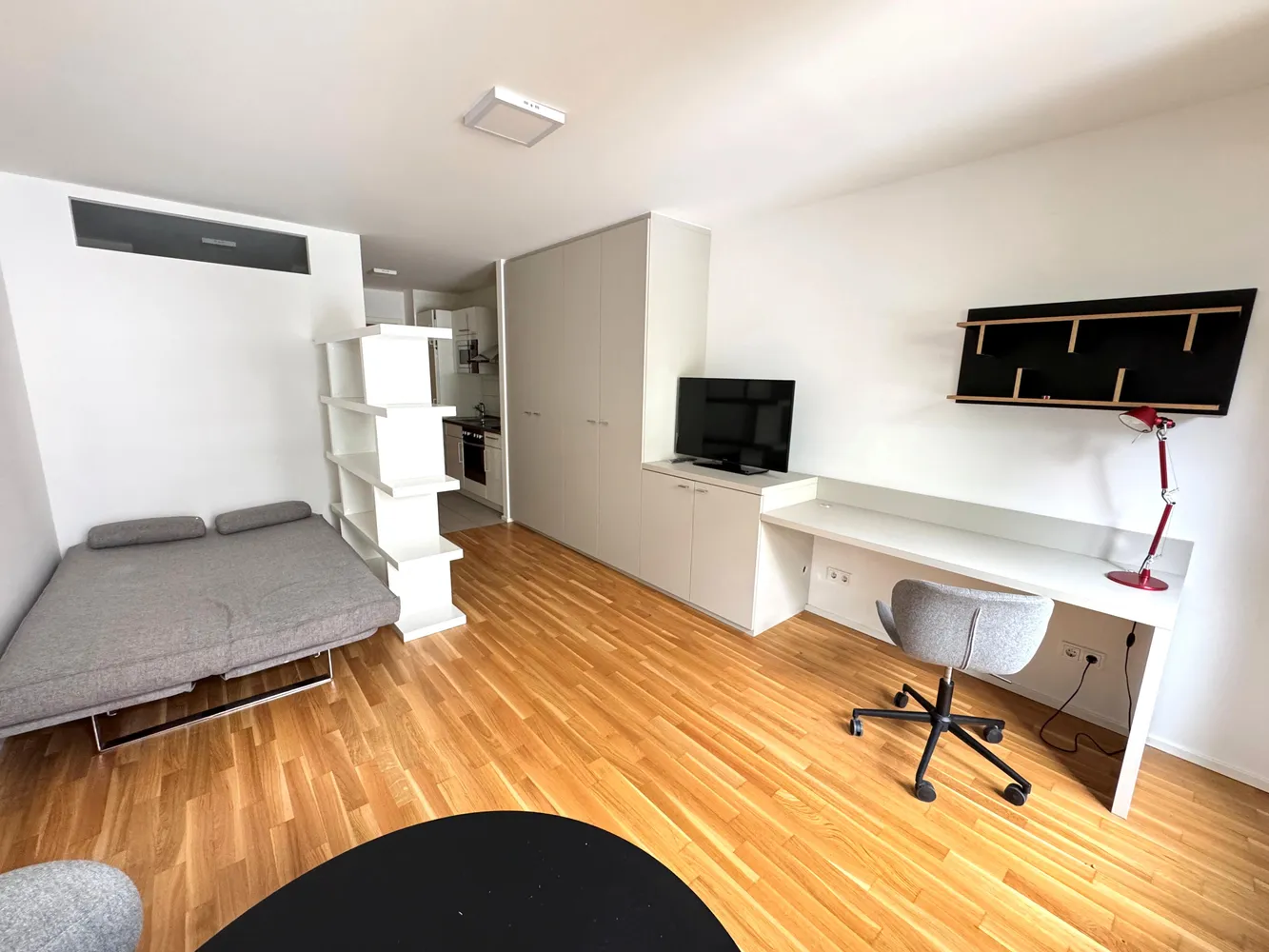 1 room apartment with 28 m² in Berlin – Photo 12