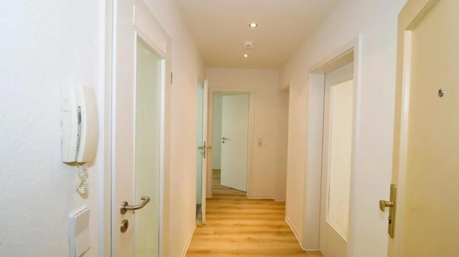 4 room apartment with 67 m² in Chemnitz – Photo 3