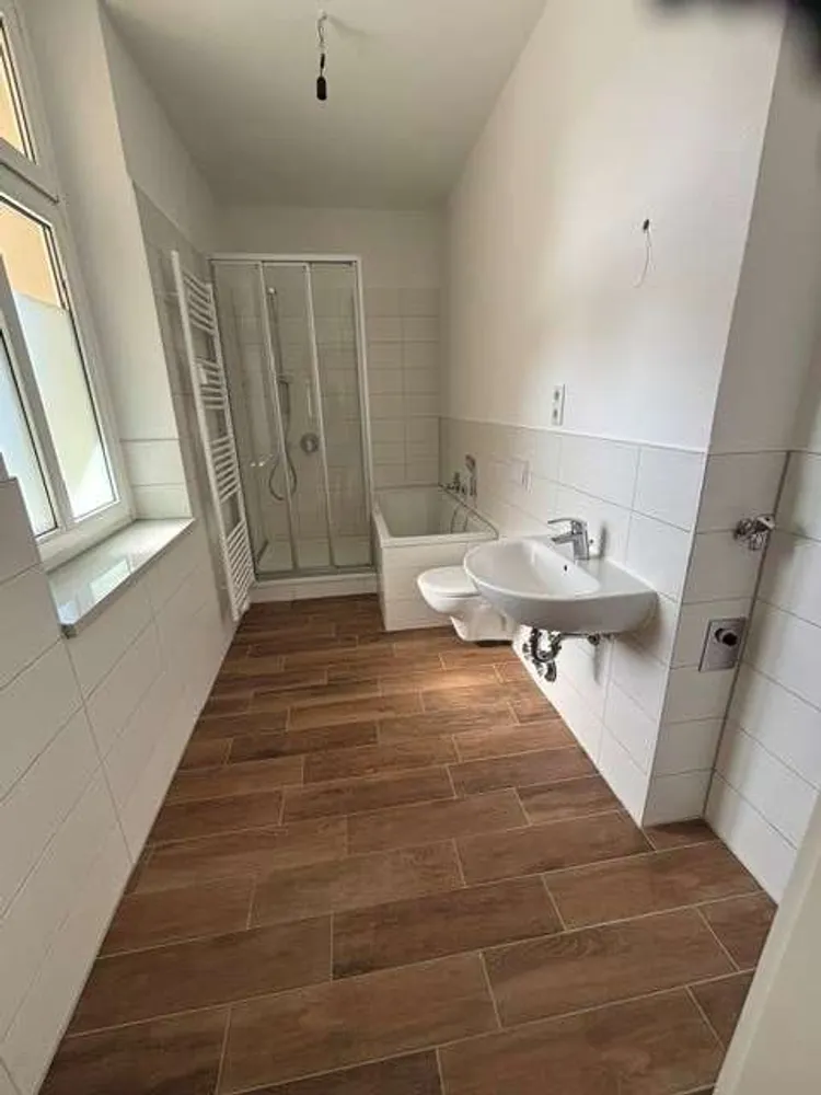 2 Zimmer Wohnung mit 80 m² in Halle (Saale) – Bild 3
