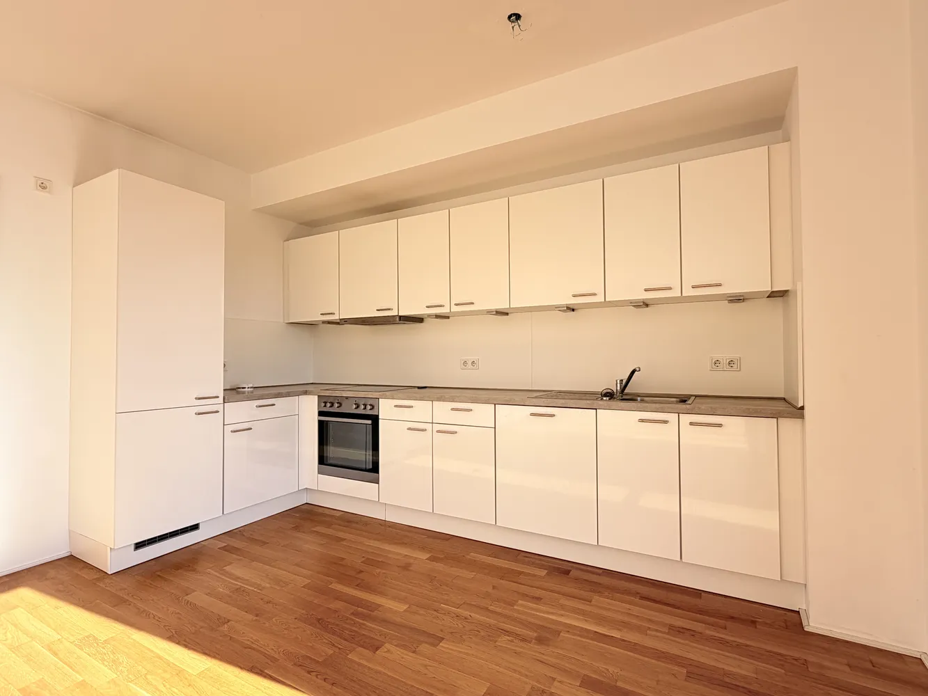 5 Zimmer Wohnung mit 140 m² in Wiesbaden – Bild 12