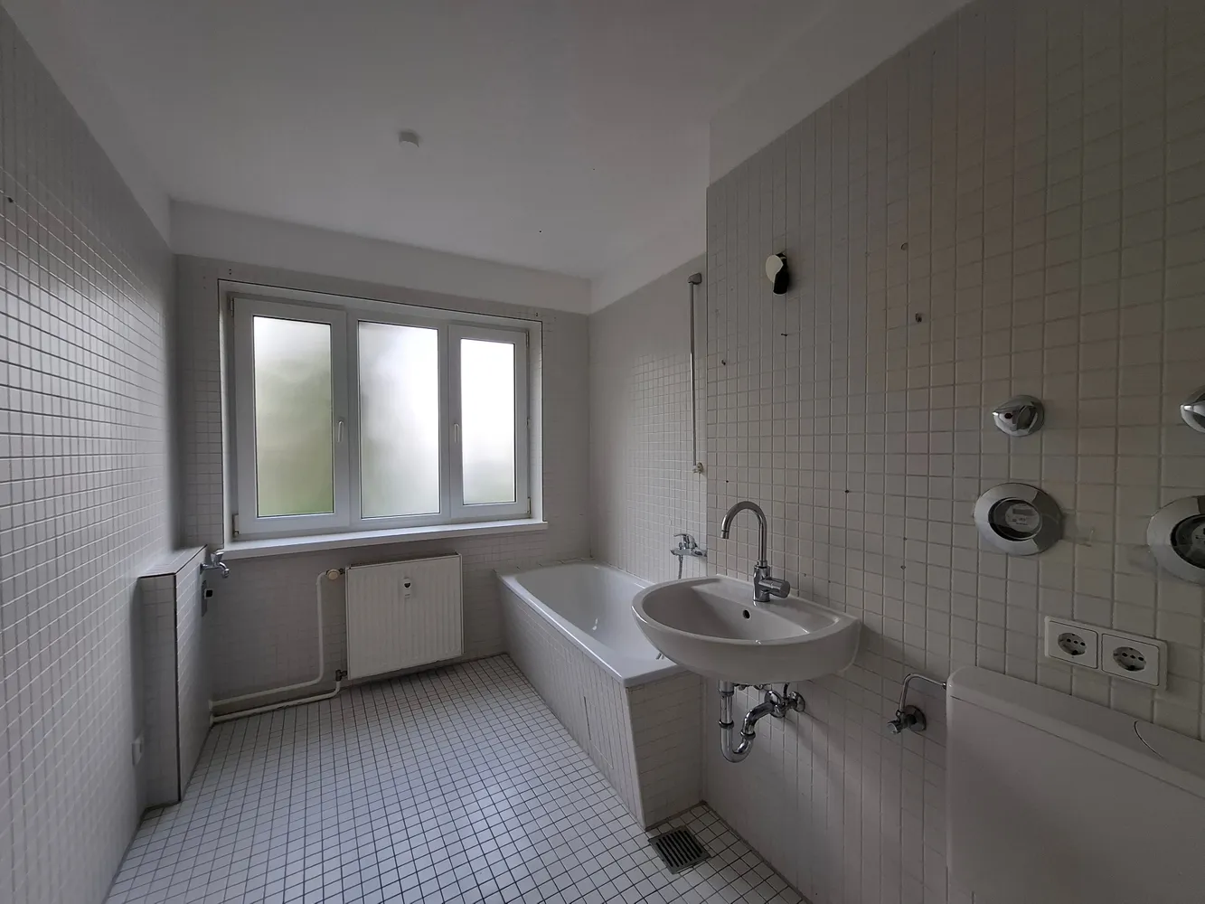 2 Zimmer Wohnung mit 74 m² in Berlin – Bild 2