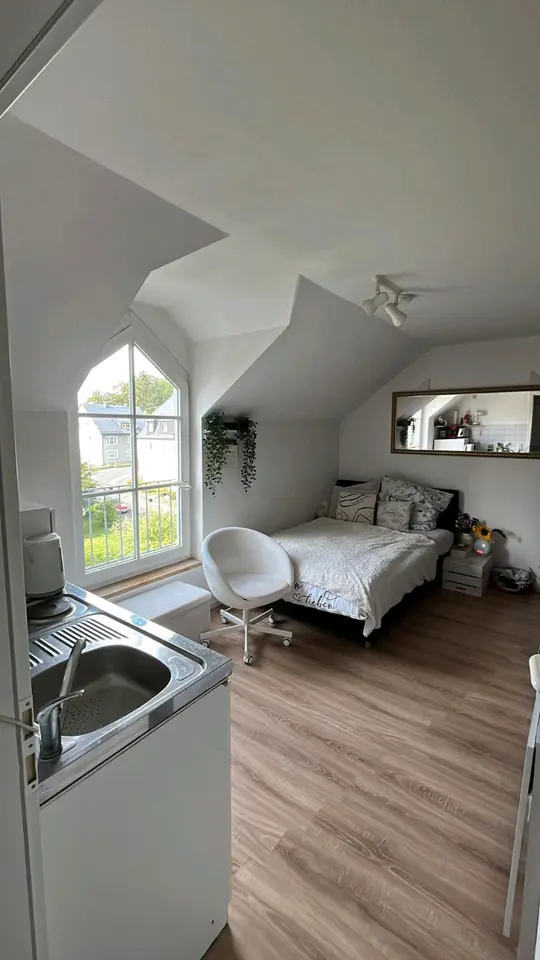 Studio mit 24 m² in Hof – Bild 9
