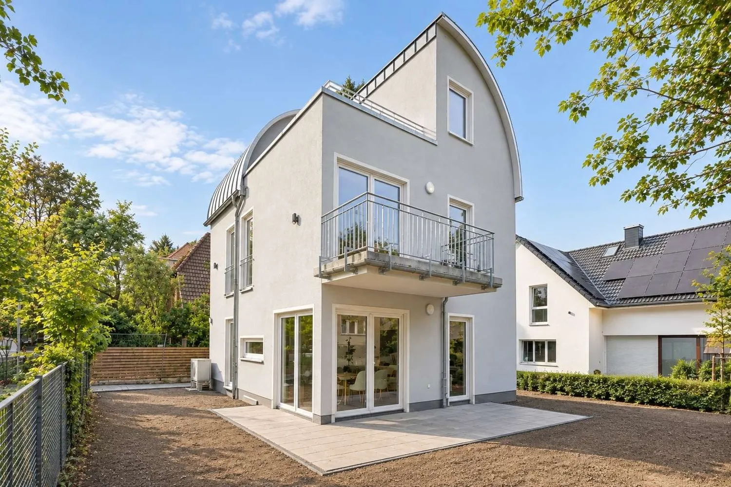 7 Zimmer Haus mit 185 m² in Berlin – Bild 1