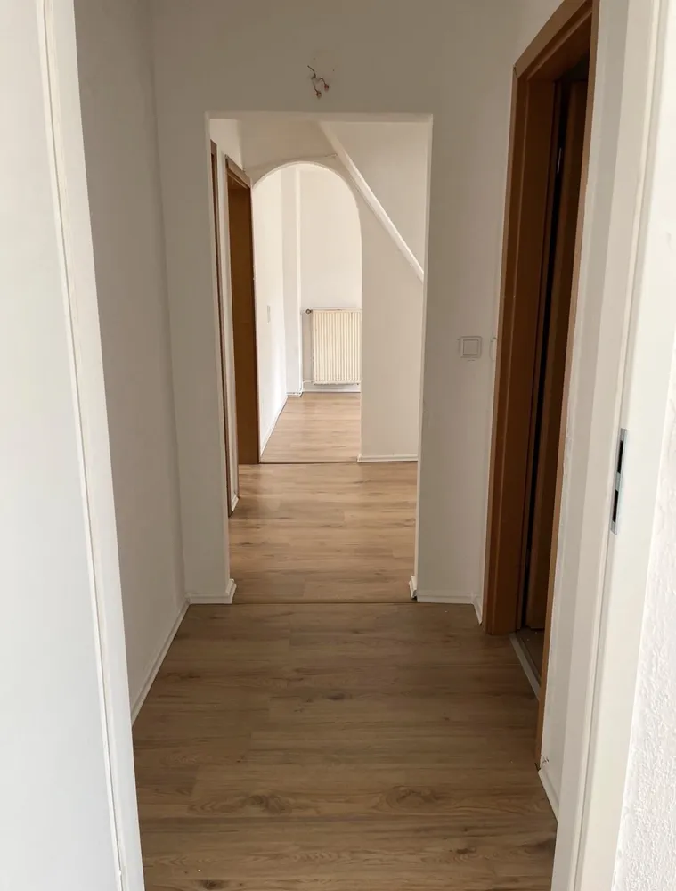 3 Zimmer Wohnung mit 80 m² in Wuppertal – Bild 2