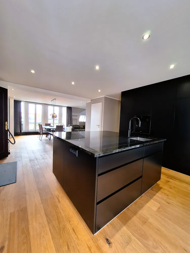 3 Zimmer Wohnung mit 144 m² in Berlin – Bild 1