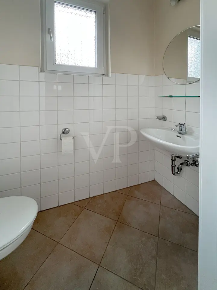 8 Zimmer Wohnung mit 215 m² in Wiesbaden – Bild 5