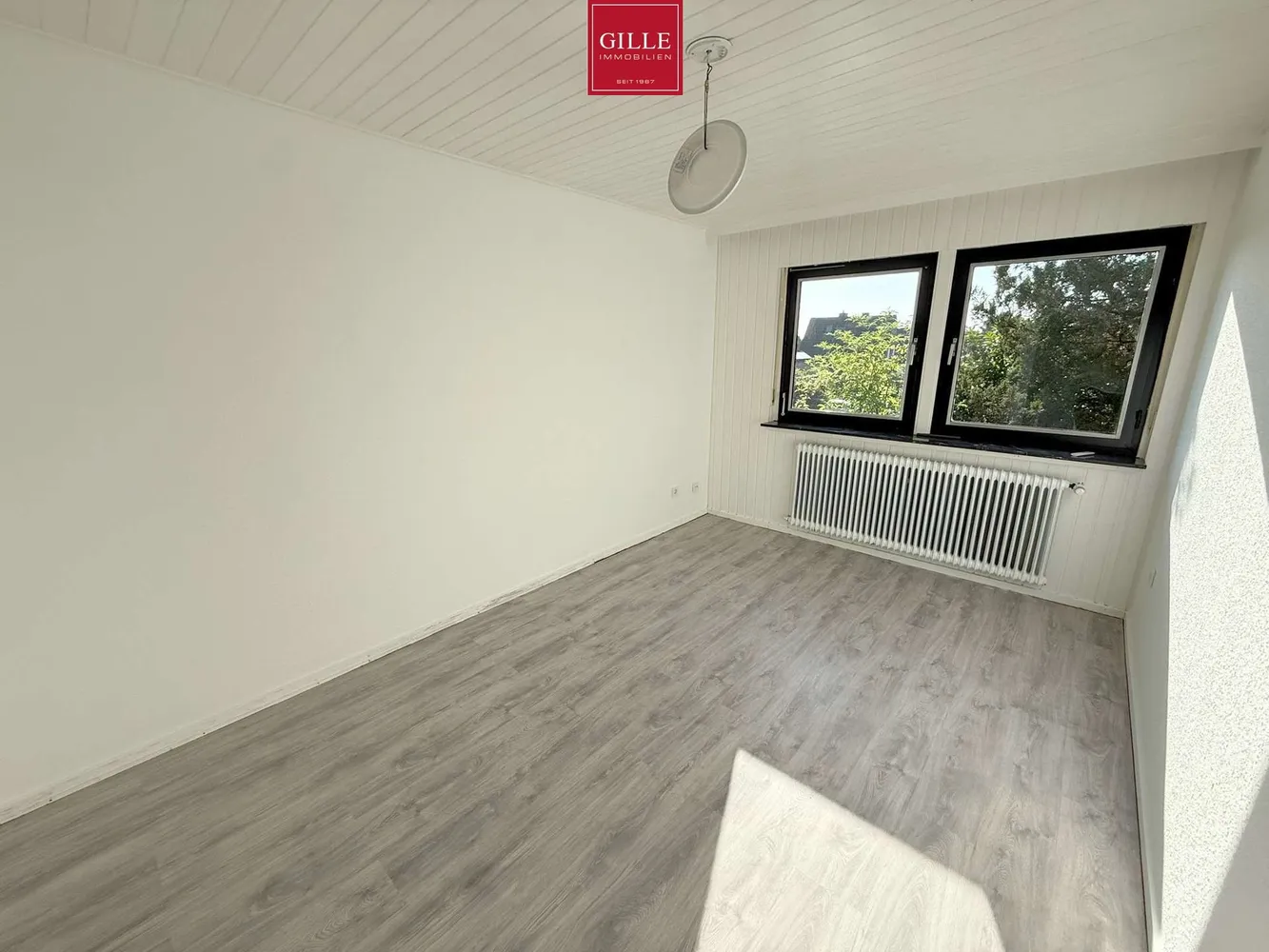 4 Zimmer Wohnung mit 140 m² in Neuss – Bild 6