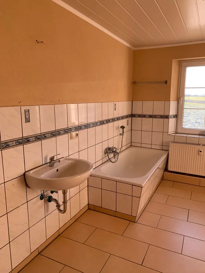 3 Zimmer Wohnung mit 98 m² in Altenburg – Bild 4