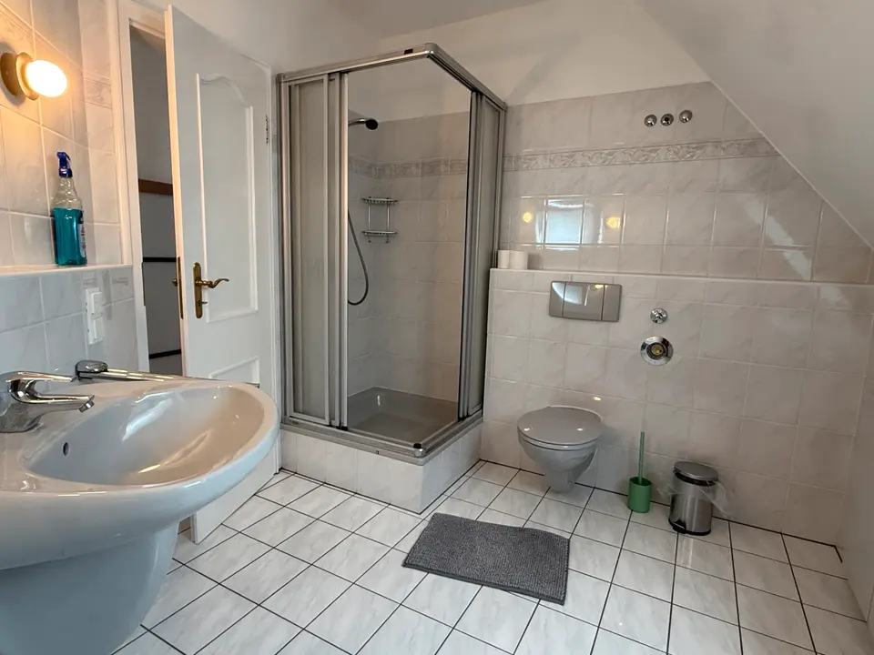 3 Zimmer Wohnung mit 135 m² in Hannover – Bild 9