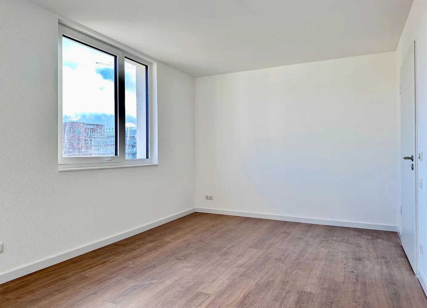 2 room apartment with 71 m² in Hanover – Photo 12