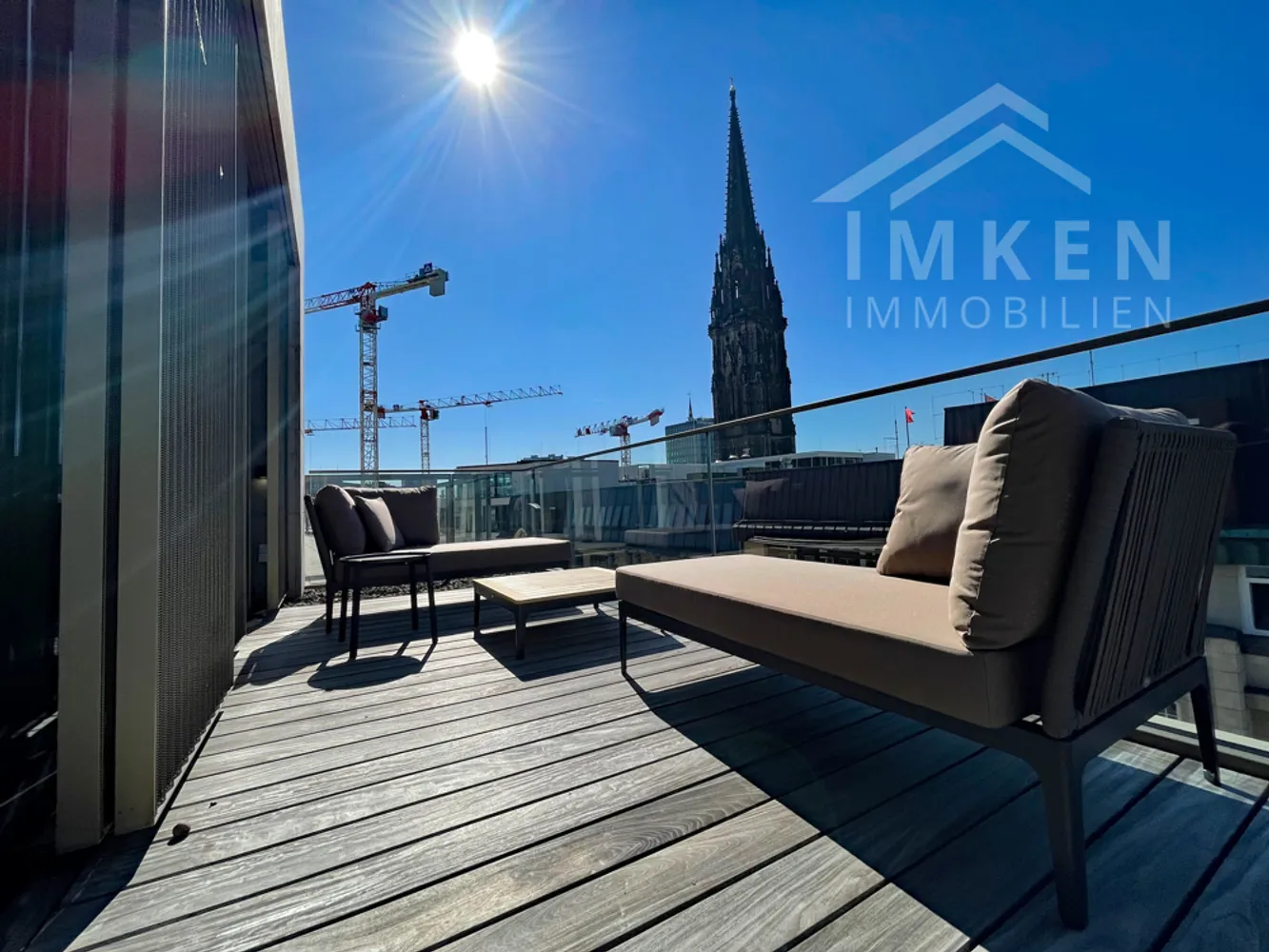 2 Zimmer Wohnung mit 175 m² in Hamburg – Bild 8