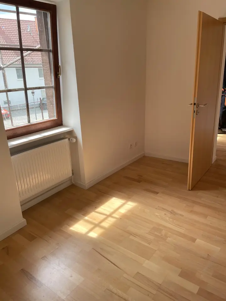 9 Zimmer Haus mit 220 m² in Bruchsal – Bild 1