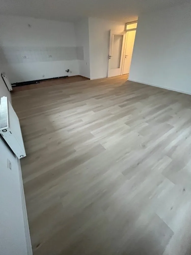 2 Zimmer Wohnung mit 76 m² in Karlsruhe – Bild 4