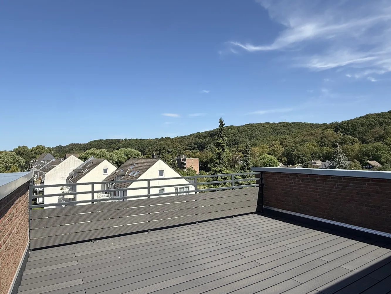 4 room apartment with 100 m² in Düsseldorf – Photo 6