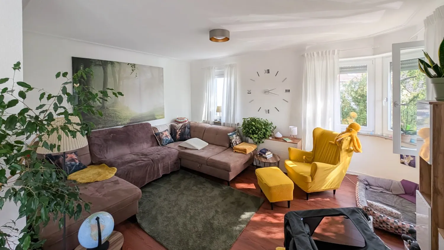 6 Zimmer Wohnung mit 141 m² in Metzingen – Bild 2