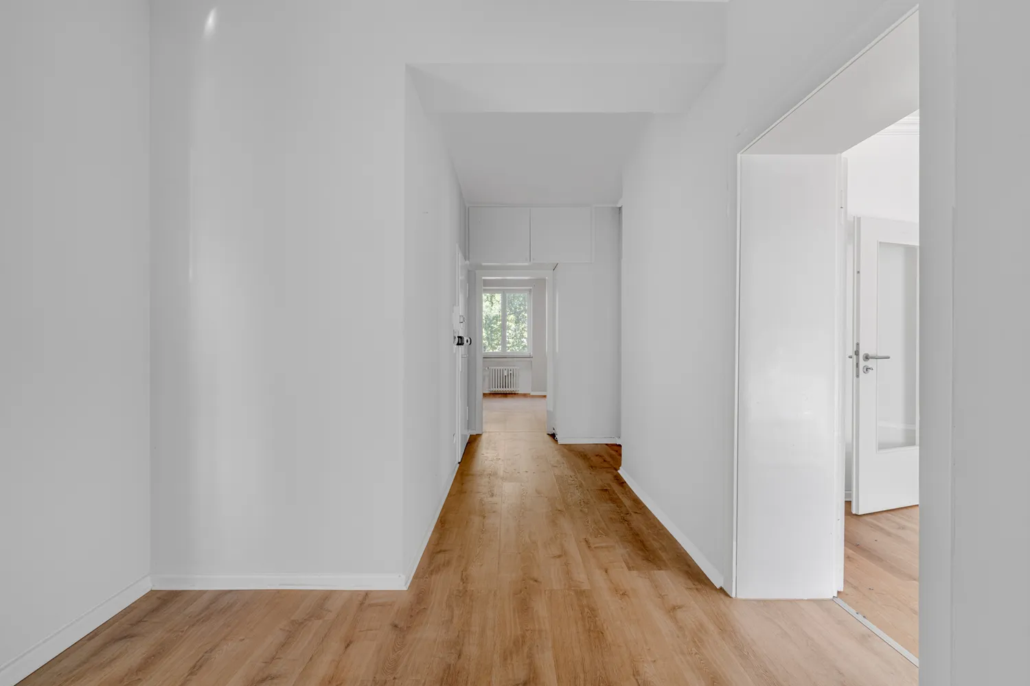 4 Zimmer Wohnung mit 110 m² in Düsseldorf – Bild 7