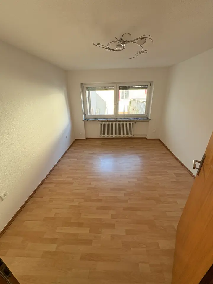 5 Zimmer Wohnung mit 128 m² in Offenburg – Bild 2