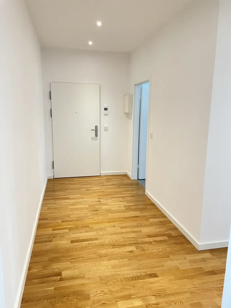 2 room apartment with 56 m² in Berlin – Photo 2