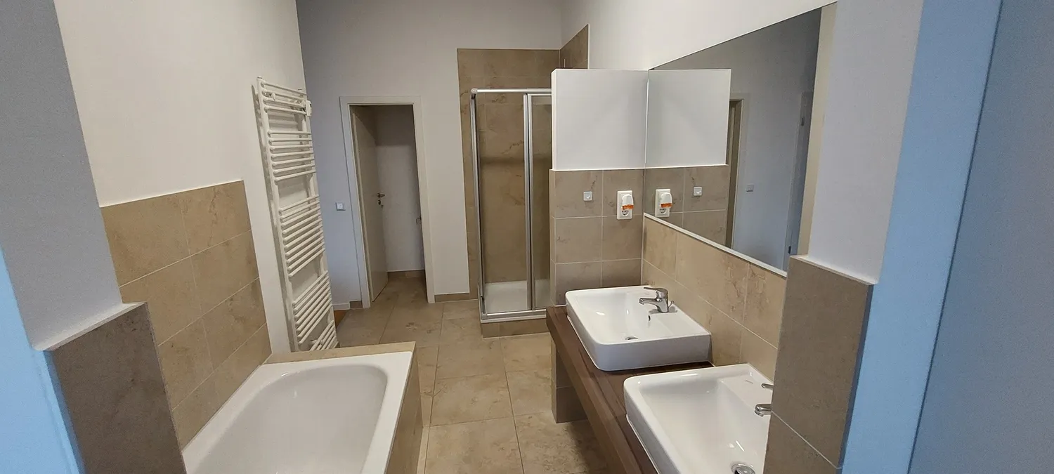4 Zimmer Wohnung mit 96 m² in Düsseldorf – Bild 5