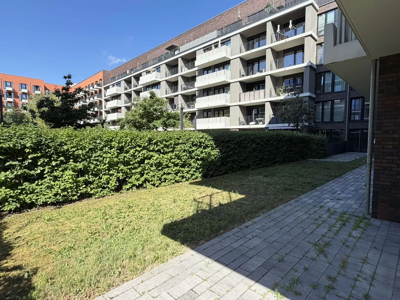 2 Zimmer Wohnung mit 77 m² in Berlin – Bild 8