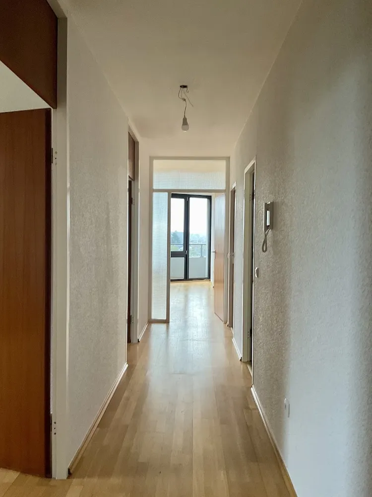 3 Zimmer Wohnung mit 102 m² in Köln – Bild 4