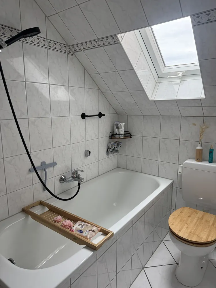 1 room apartment with 38 m² in Cologne – Photo 3