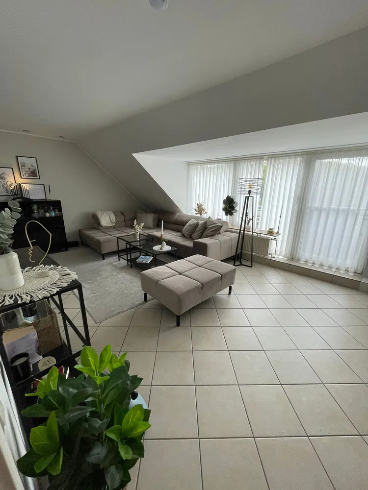 3 Zimmer Wohnung mit 104 m² in Oberhausen – Bild 3