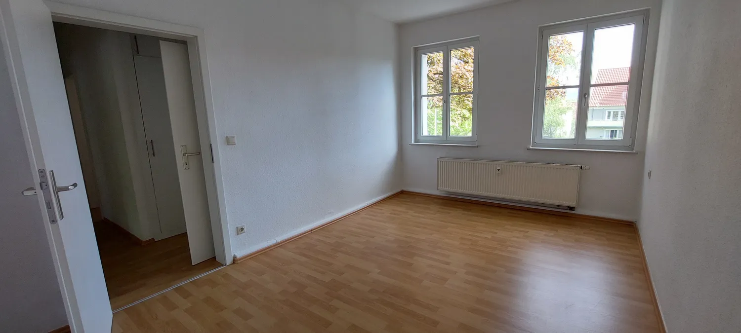 3 Zimmer Wohnung mit 64 m² in Suhl – Bild 1