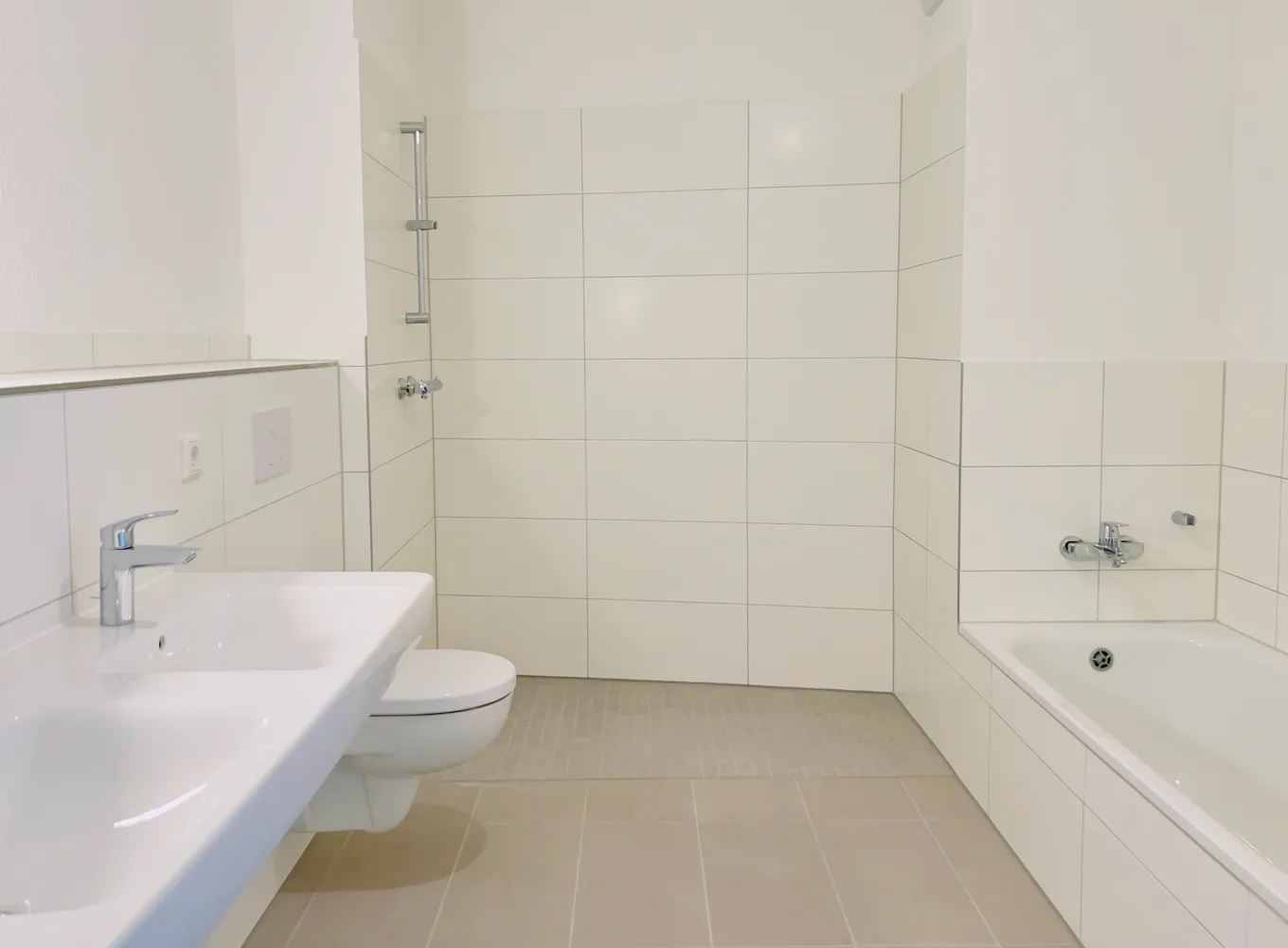 4 Zimmer Wohnung mit 97 m² in Hannover – Bild 8