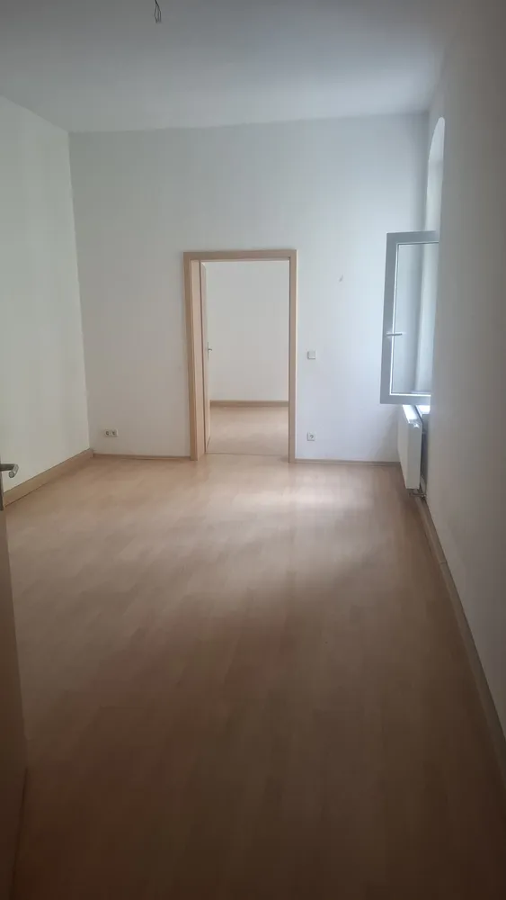 5 Zimmer Wohnung mit 104 m² in Halle (Saale) – Bild 6