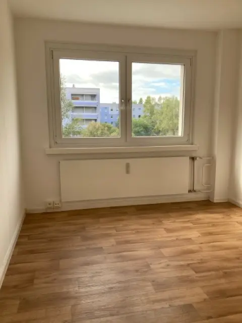 3 Zimmer Wohnung mit 56 m² in Dessau-Roßlau – Bild 3