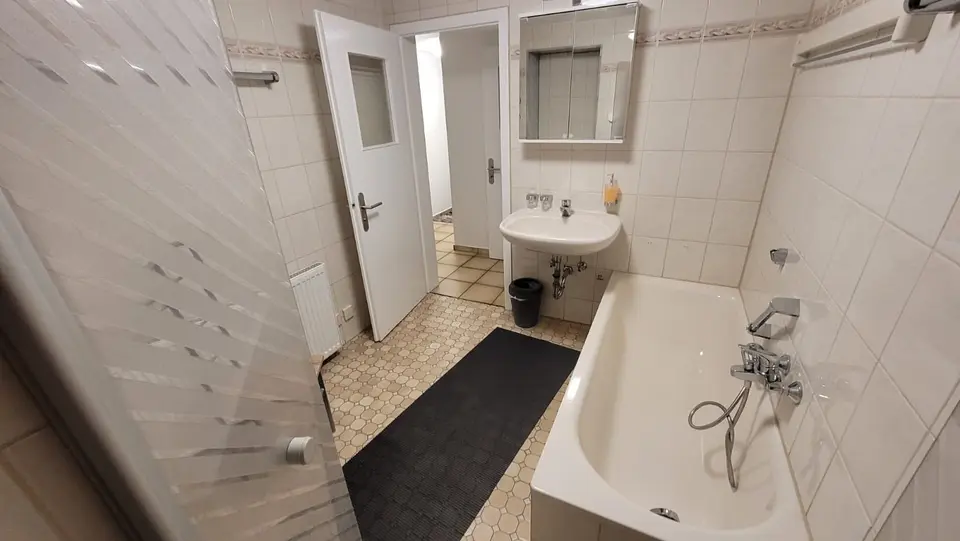 Shared room with 93 m² in Heilbronn – Photo 4