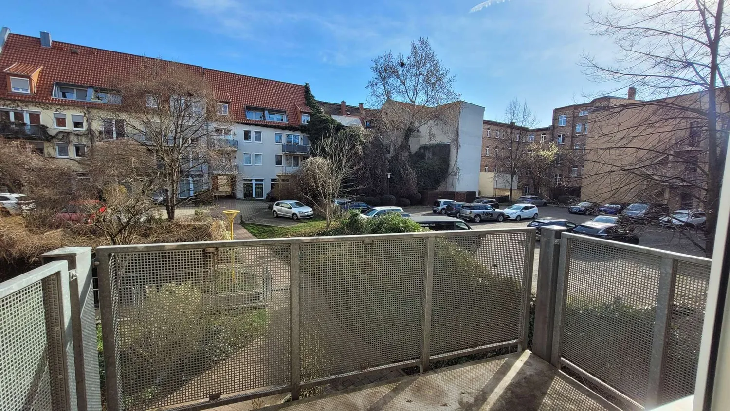 2 Zimmer Wohnung mit 105 m² in Halle (Saale) – Bild 4