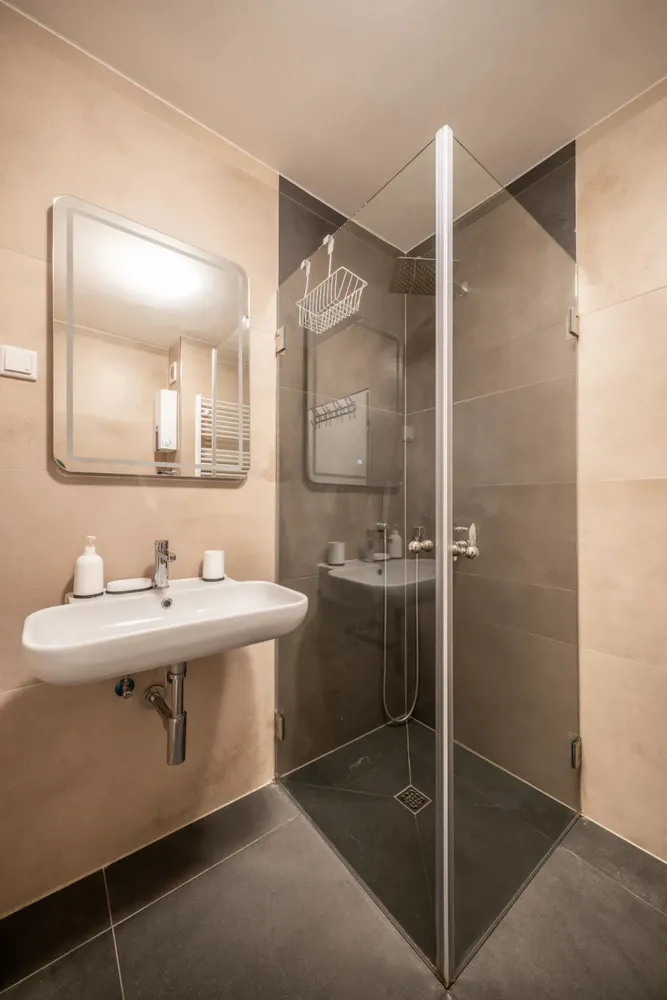 Shared room with 16 m² in Berlin – Photo 2