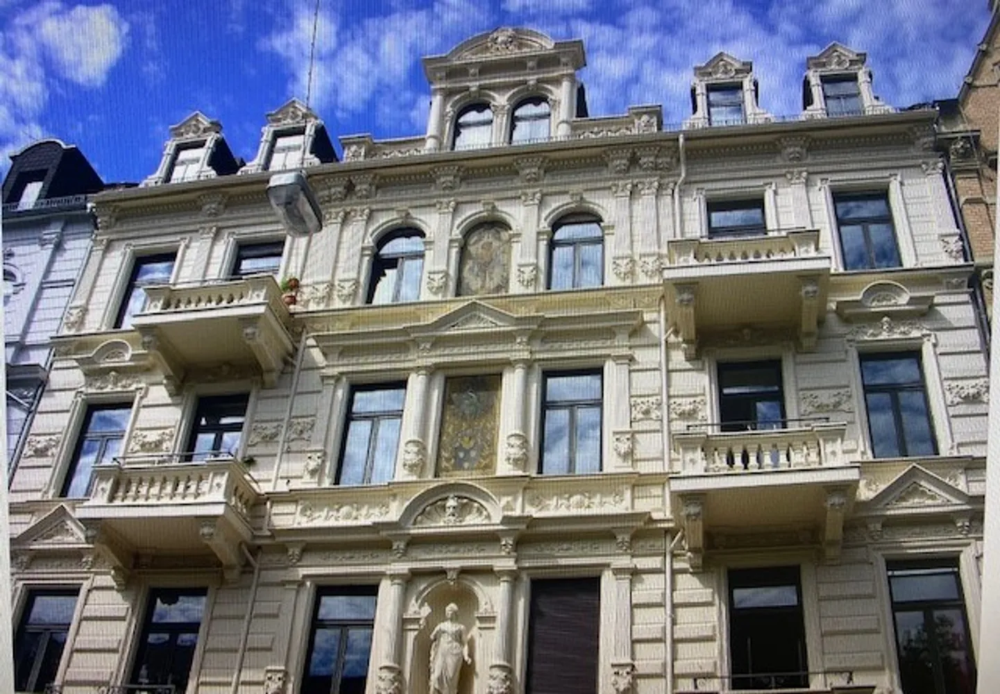 3 Zimmer Wohnung mit 61 m² in Wiesbaden – Bild 1