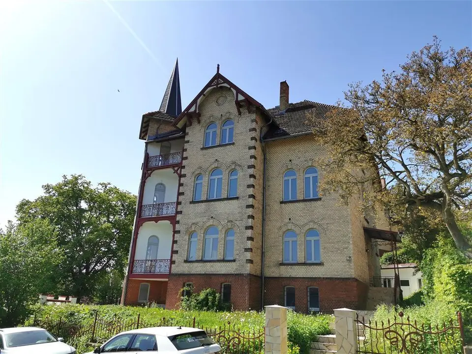 4 Zimmer Wohnung mit 145 m² in Eisenach – Bild 2