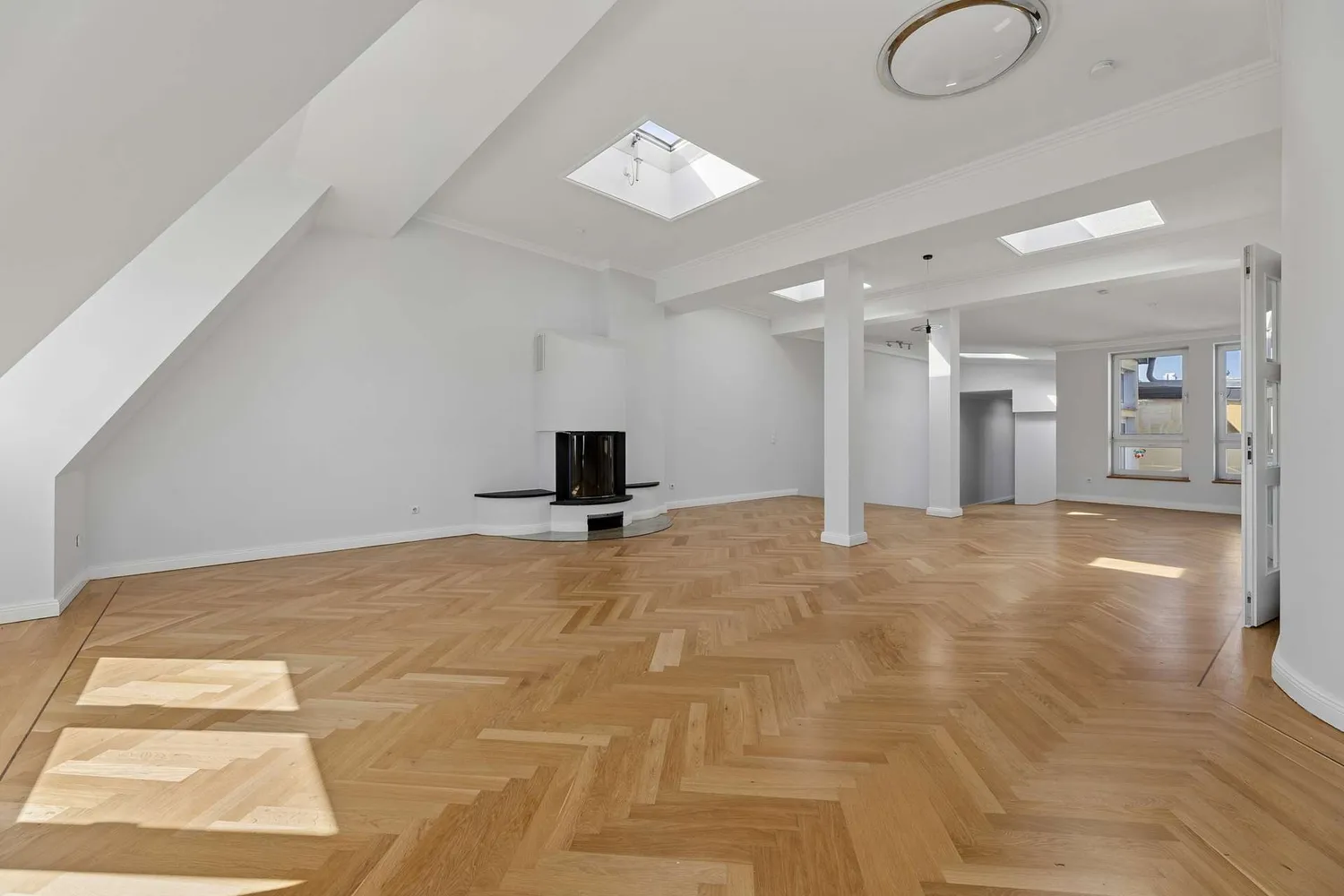 5 Zimmer Wohnung mit 278 m² in Berlin – Bild 8