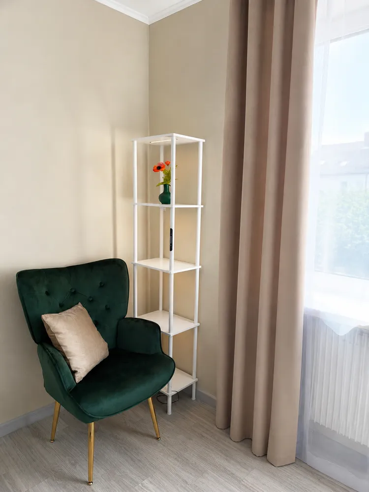 1 room apartment with 30 m² in Augsburg – Photo 6