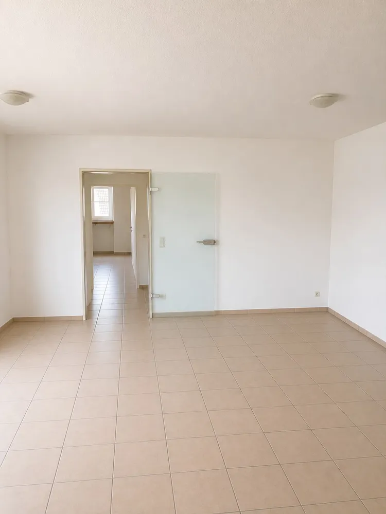 2 Zimmer Wohnung mit 70 m² in Mönchengladbach – Bild 3