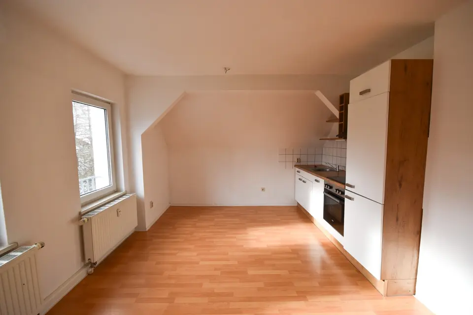 2 Zimmer Wohnung mit 70 m² in Zwickau – Bild 4