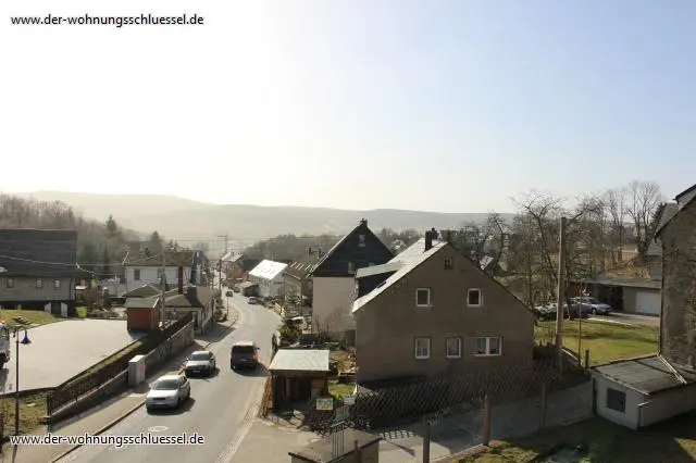 7 Zimmer Wohnung mit 130 m² in Aue-Bad Schlema – Bild 2