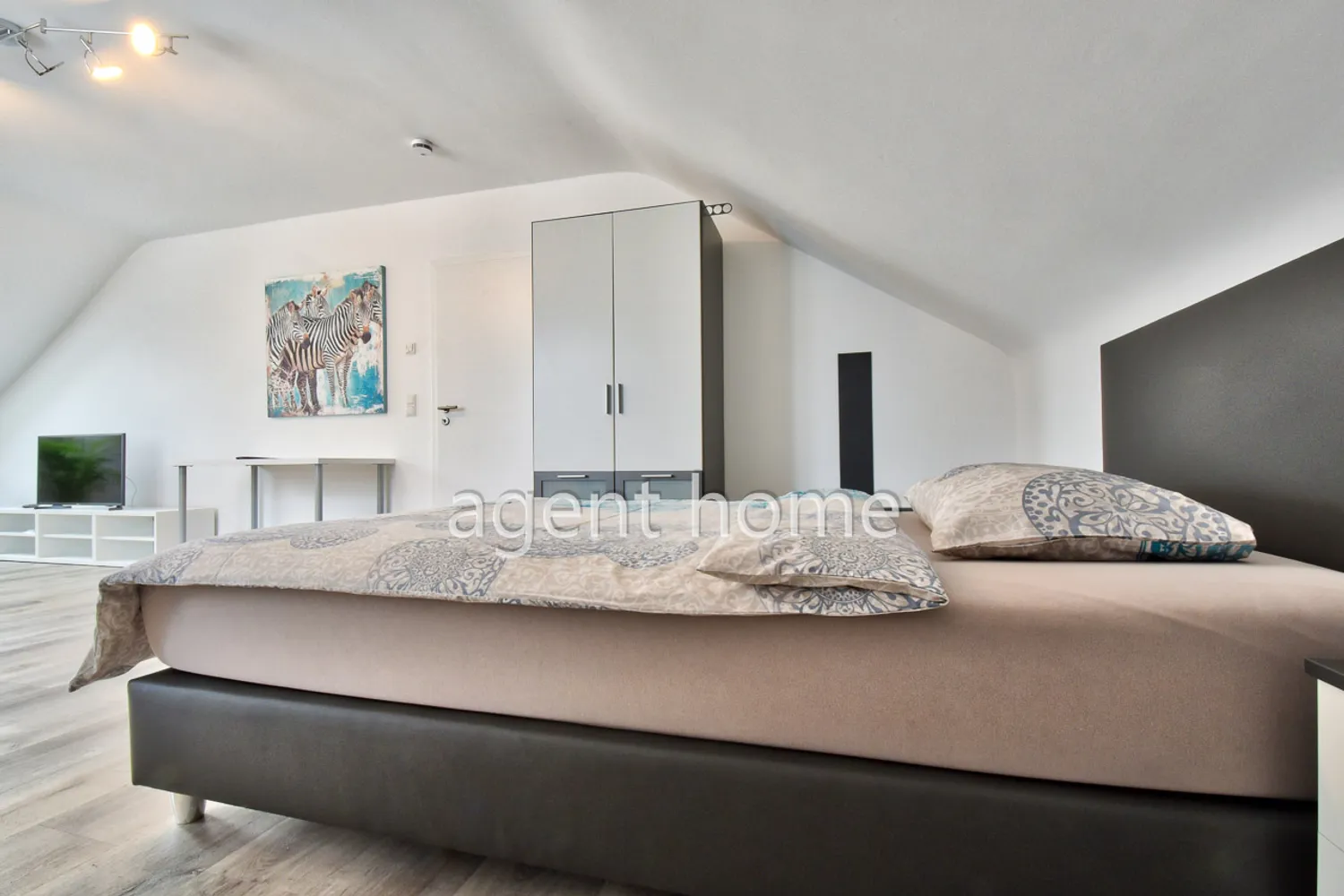 1 Zimmer Wohnung mit 35 m² in Stuttgart – Bild 5