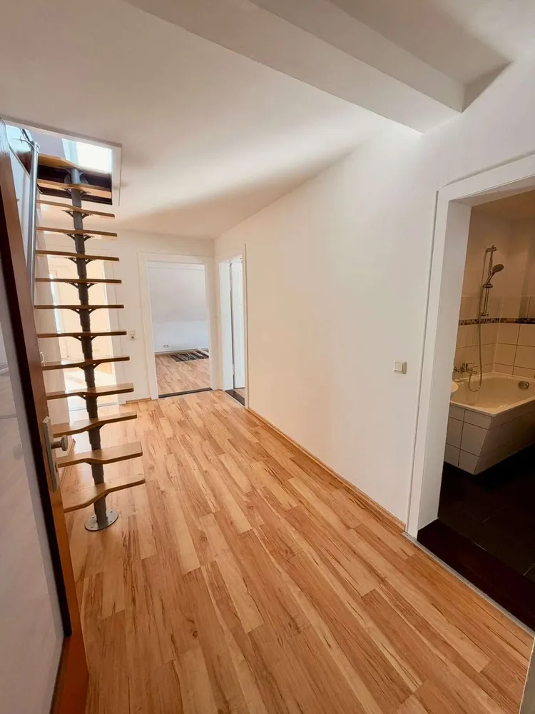 4 room apartment with 104 m² in Brunswick – Photo 2