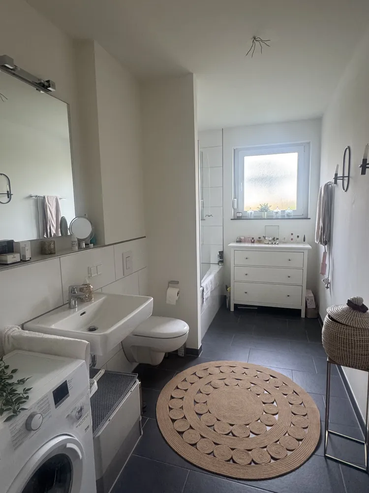 2 Zimmer Wohnung mit 70 m² in Düsseldorf – Bild 4