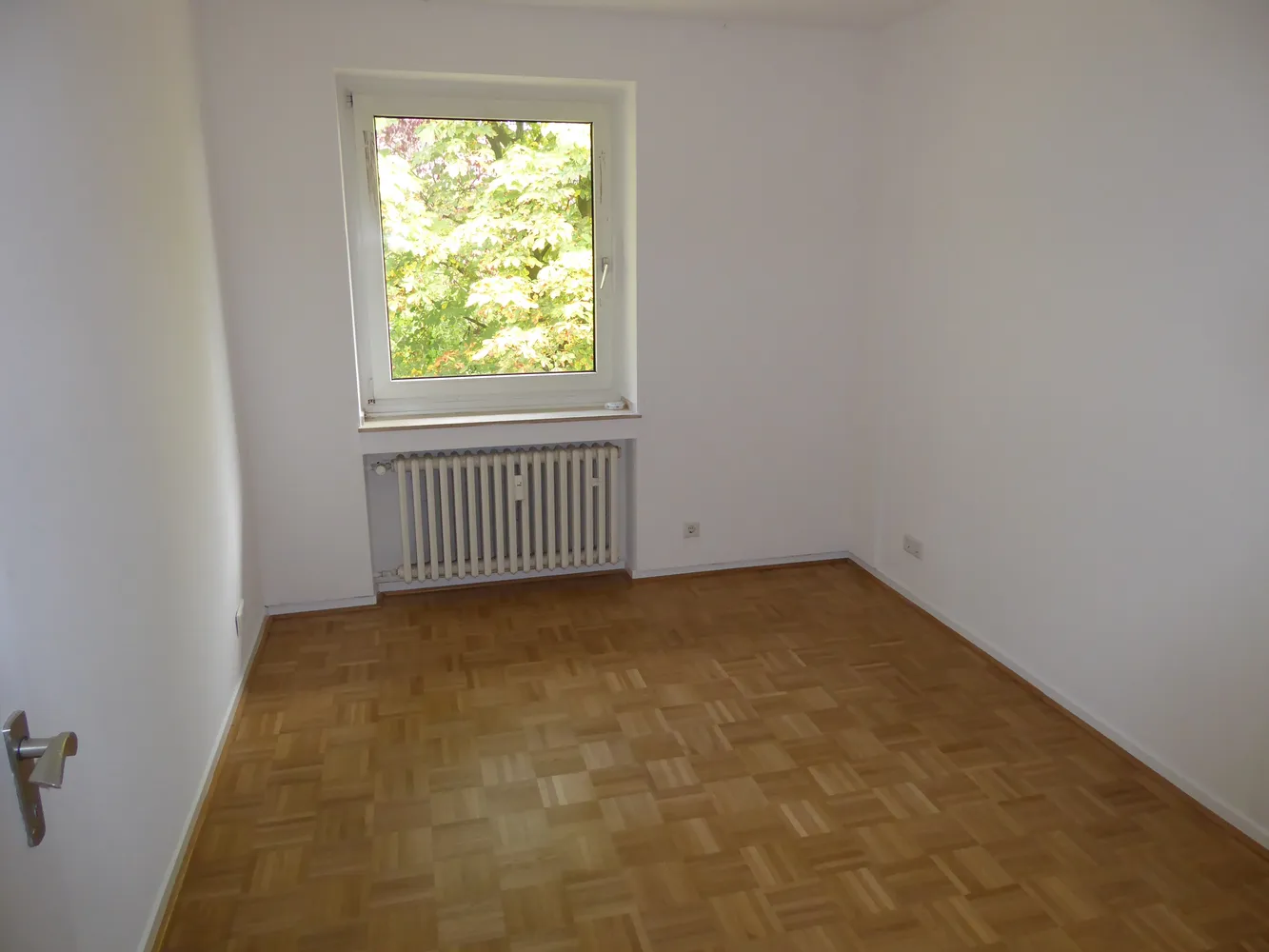 3 Zimmer Wohnung mit 80 m² in Düsseldorf – Bild 4