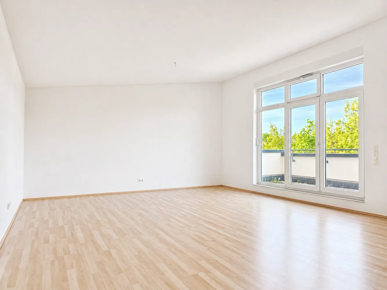 3 Zimmer Wohnung mit 121 m² in Wiesbaden – Bild 3