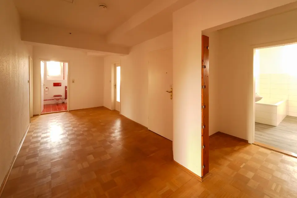 4 Zimmer Wohnung mit 180 m² in Wismar – Bild 6